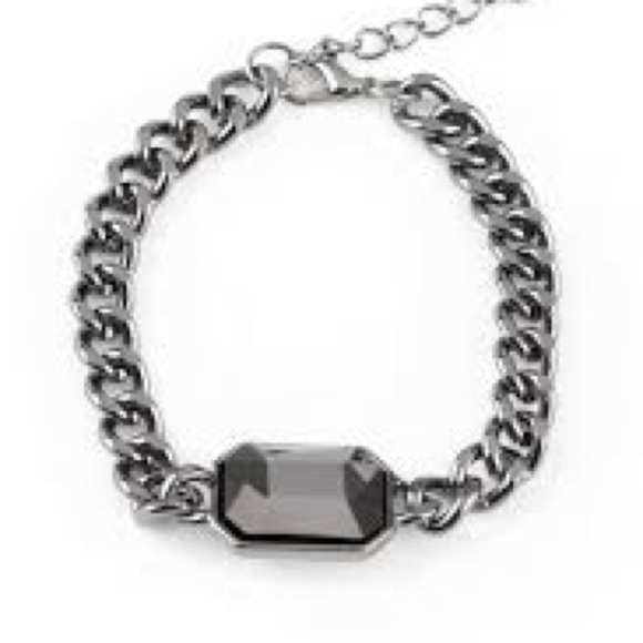 paparazzi Jewelry - Paparazzi Silver Command and Conquer